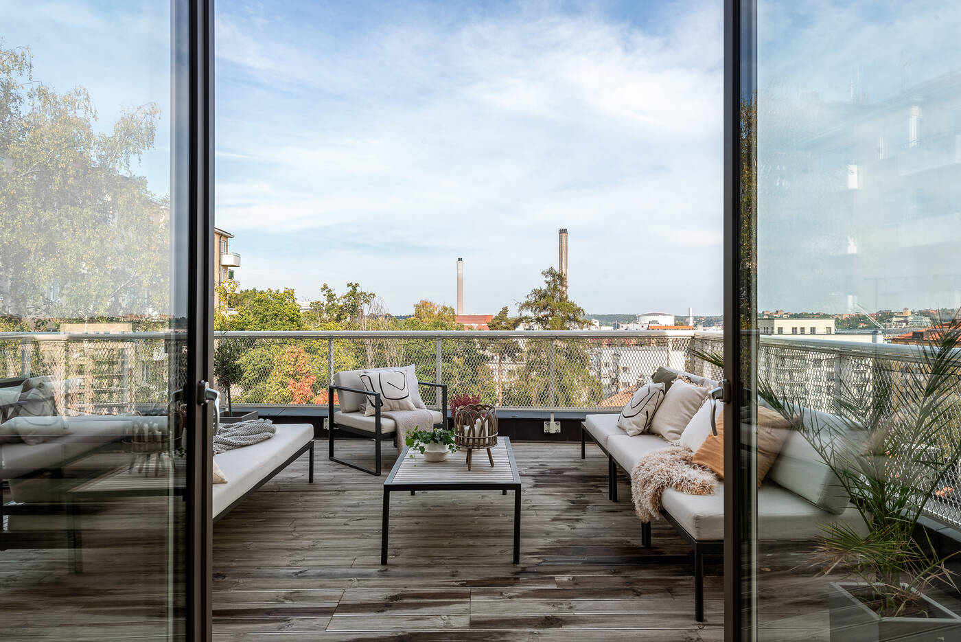 2c03c3f2-73d6-417a-8a60-b6e25075e705