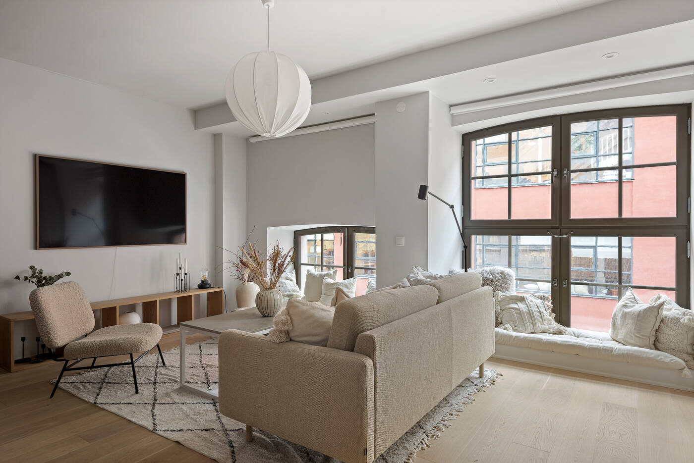 36325c5e-ac61-45f8-9435-c93029f93124