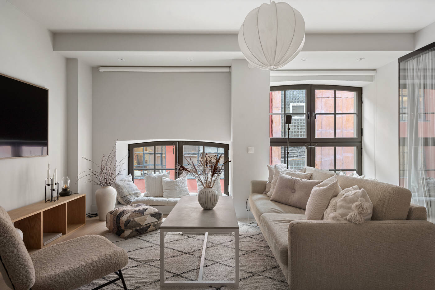 bd19e785-5852-4969-a4bc-7498dad80383