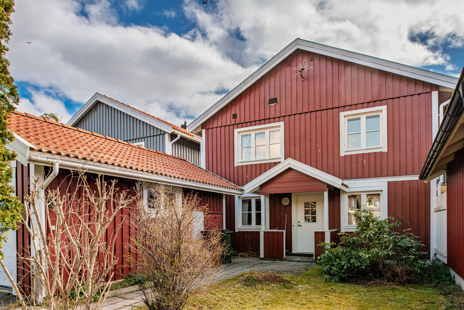 Välkommen till Strömvägen 28, Övrigt
