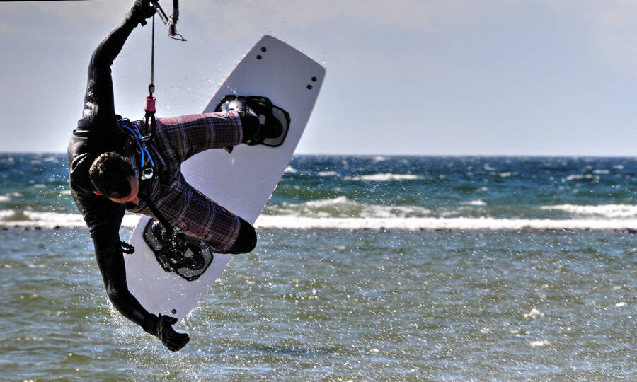 Gnisvärd Kitesurfring 