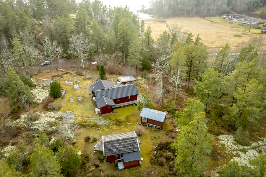 Vy mot badplatsen