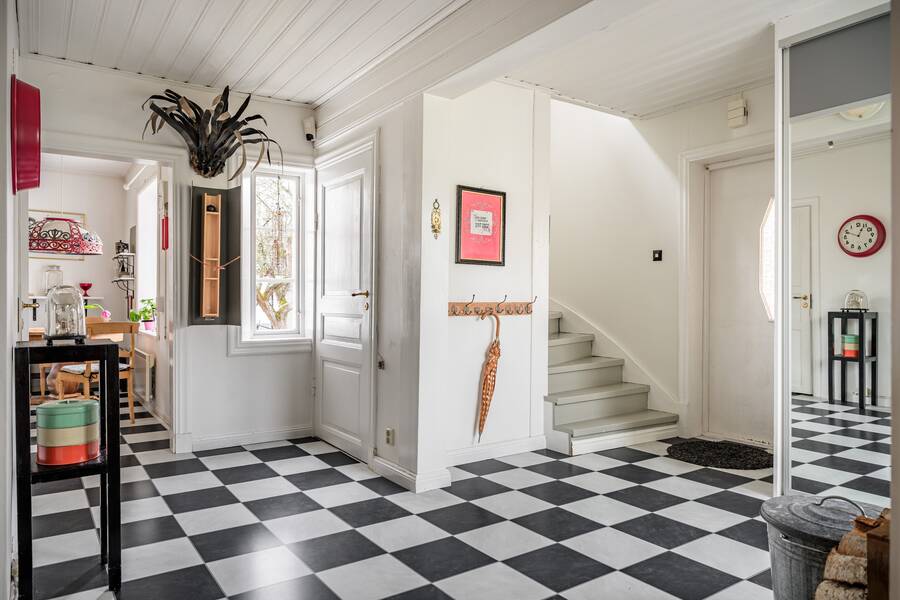 Hall