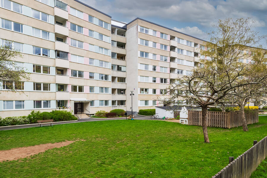 Entréfasad Radarvägen 23