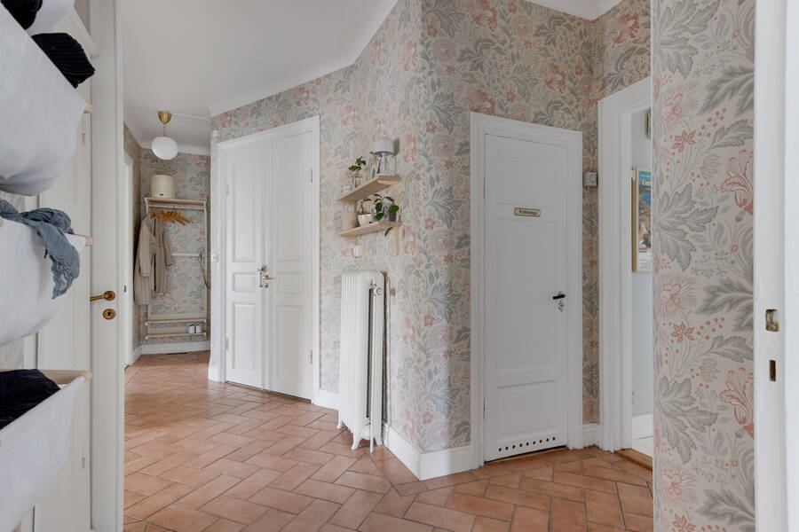 Inre hall mot entrén