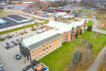 Välvårdad kontorsfastighet i Trollhättan