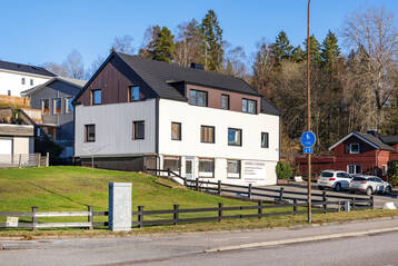 Bostadsfastighet i Borås med 4 lägenheter och en lokal