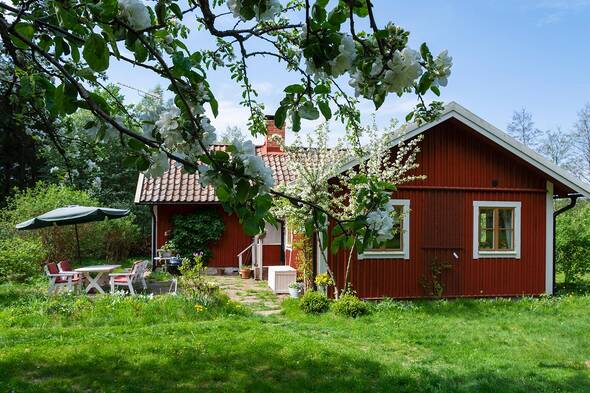 Torp alldeles intill Mälaren