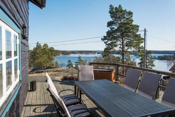 Kvällsaltan med plats för många