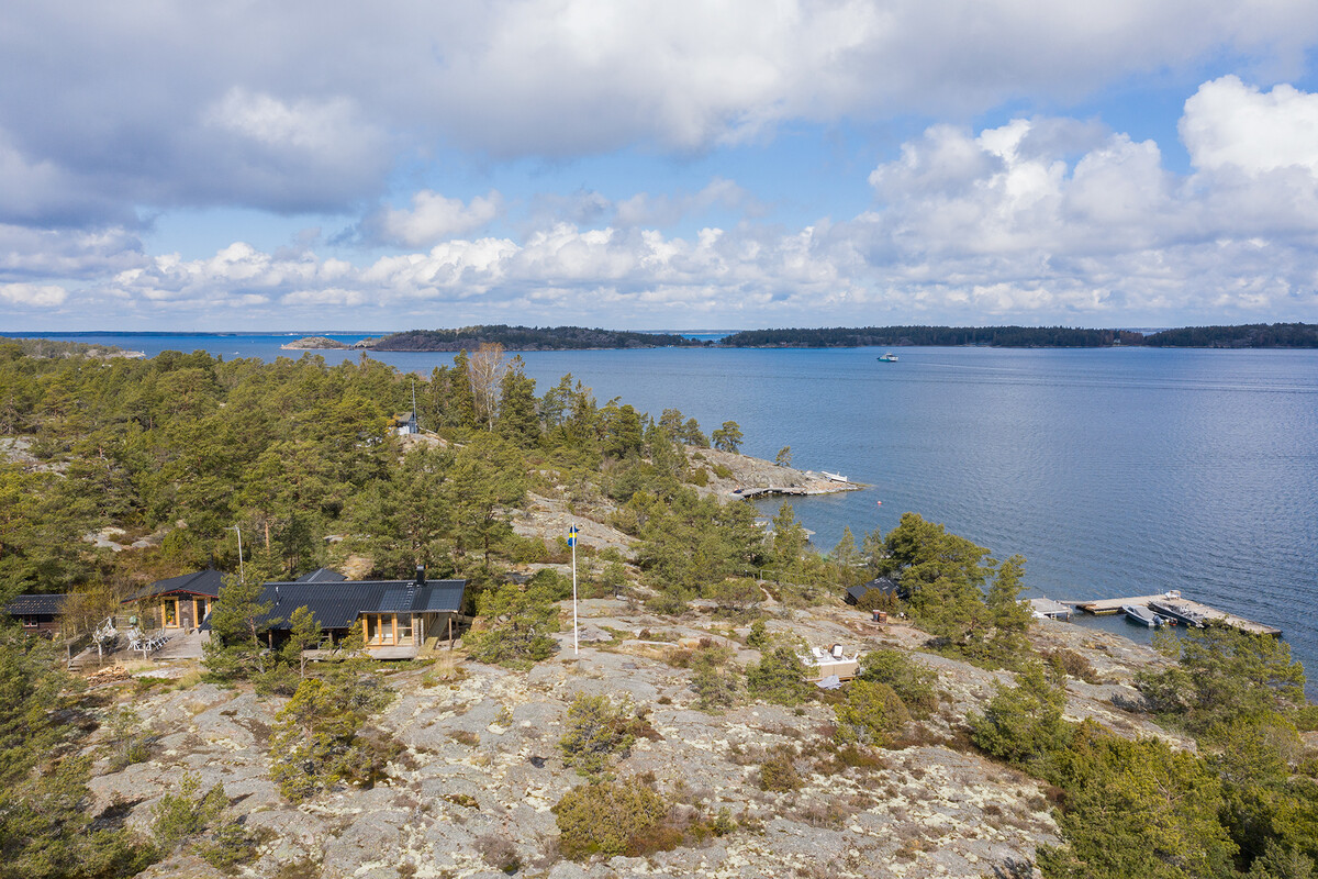 Ogenerat läge bland hällar och martallar