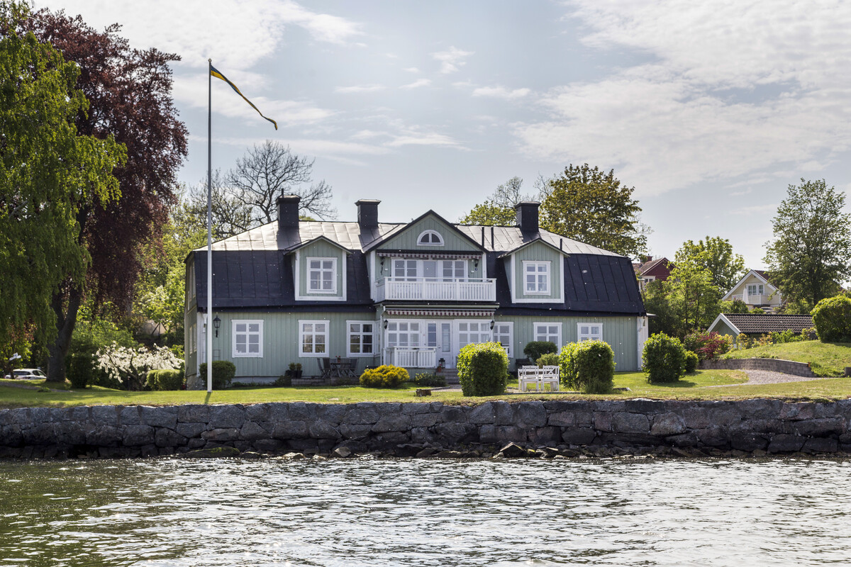 Marklägenhet vid vattnet