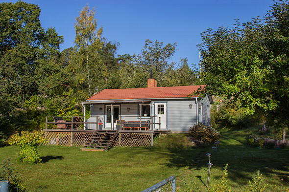 Härligt grönskande tomt