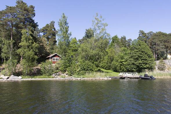 Styckningsbar sjötotm med lång strandlinje