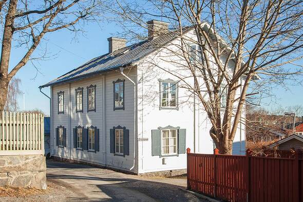 Huset på Kilgatan ligger med fritt läge