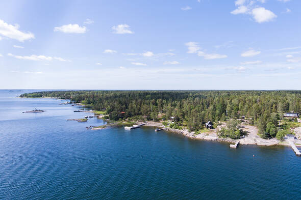 Styrsnäset ligger i underbar skärgård på Blidös utsida