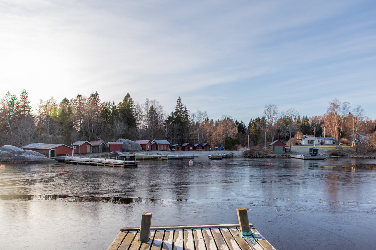 Vacker vinterbild över Koholmaviken