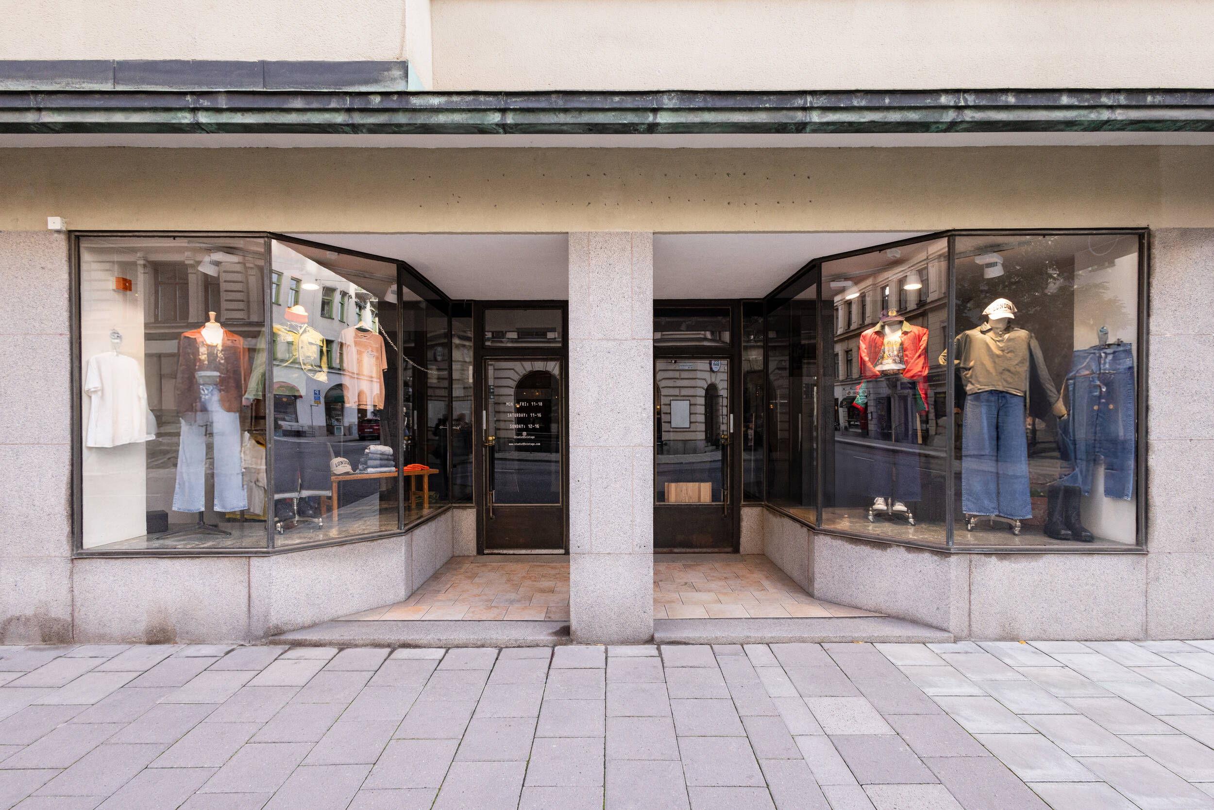 2025-10-10-10-24-42-279