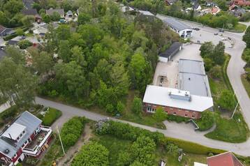 Framtida byggrätt för seniorboende med bra läge på Ekerö!