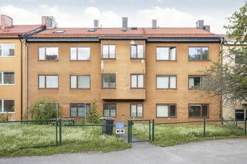 Bostadsfastighet Midsommarkransen