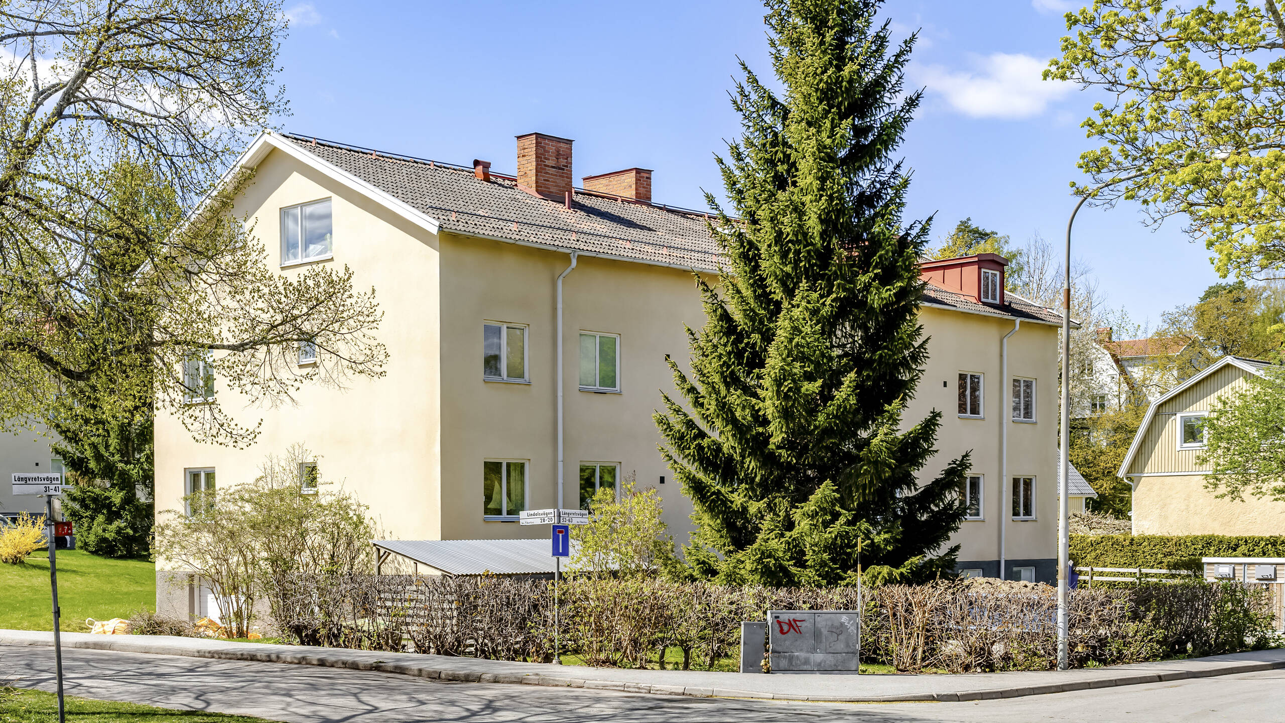 Långvretsvägen gatsida