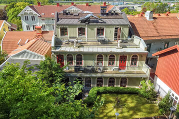 Charmig och välskött bostadsfastighet i Kungälv