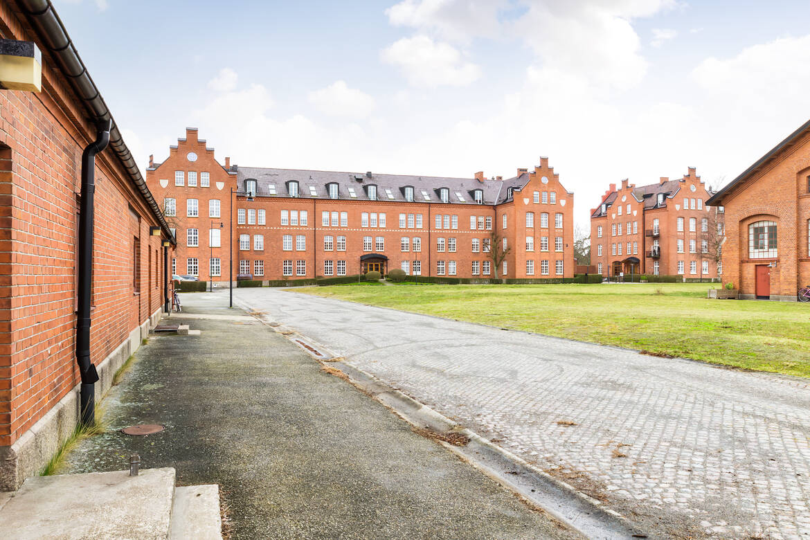 Västra långsidan mot söder