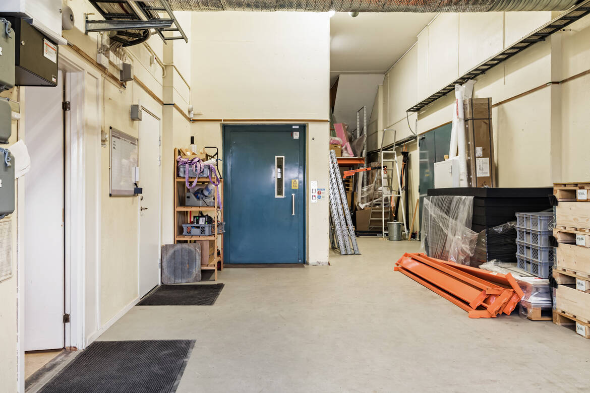 Huvudentré med hiss