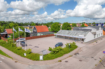 Butik, lager, bostad