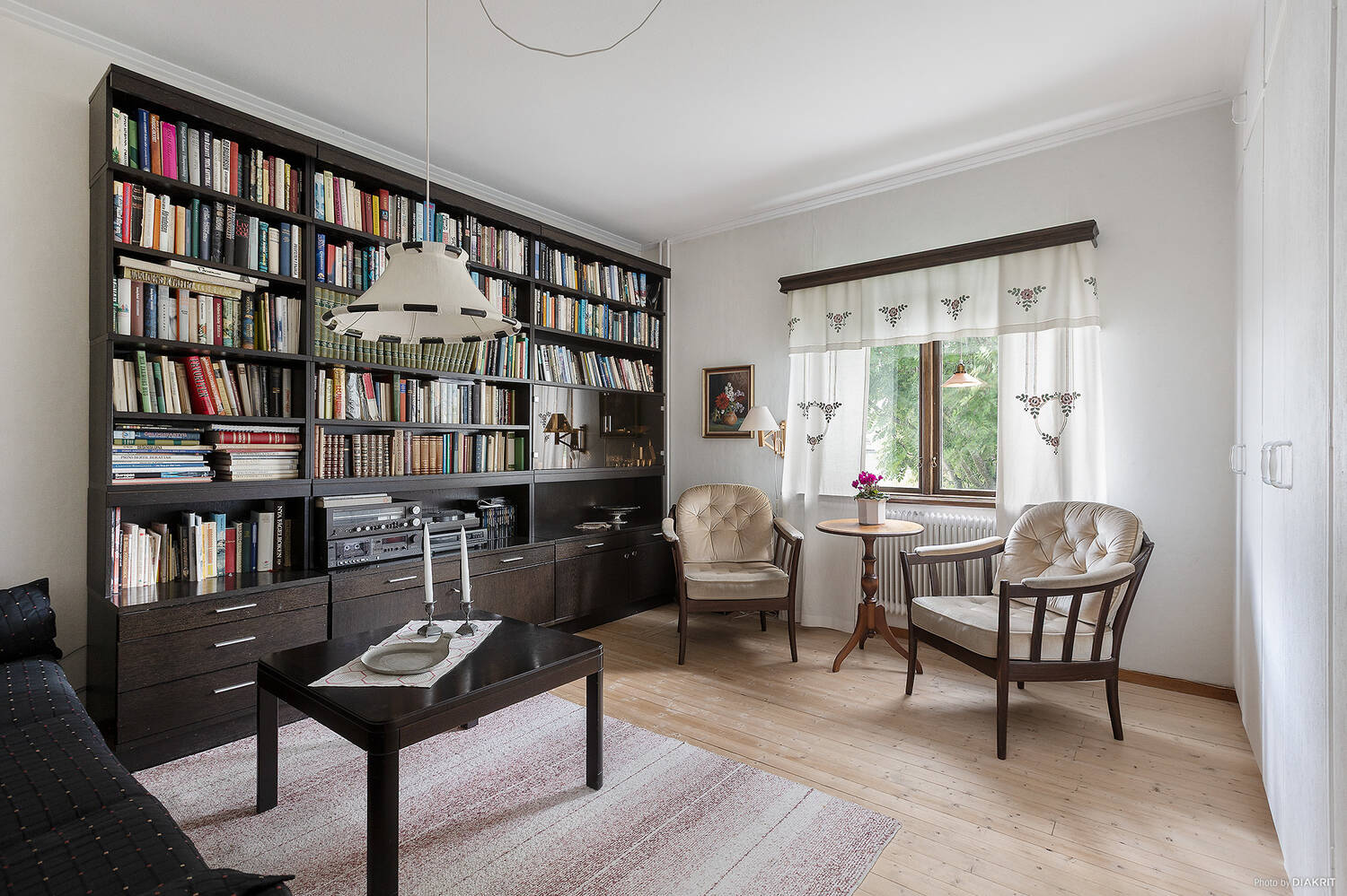 Sovrum 1 (Entréplan)