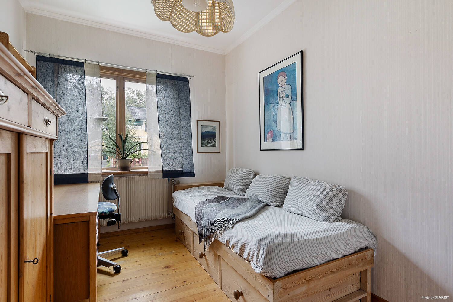 Sovrum 3 (Entréplan)