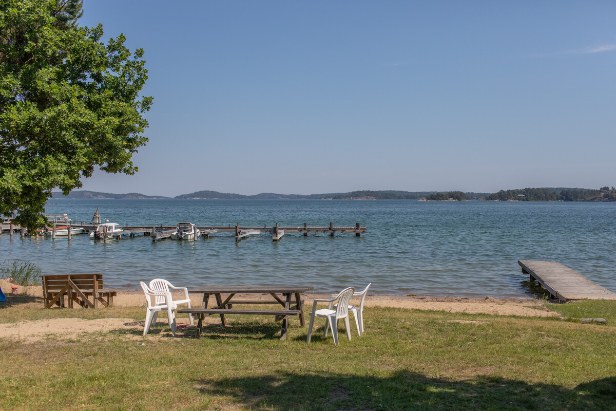 Strand en kort promenad bort