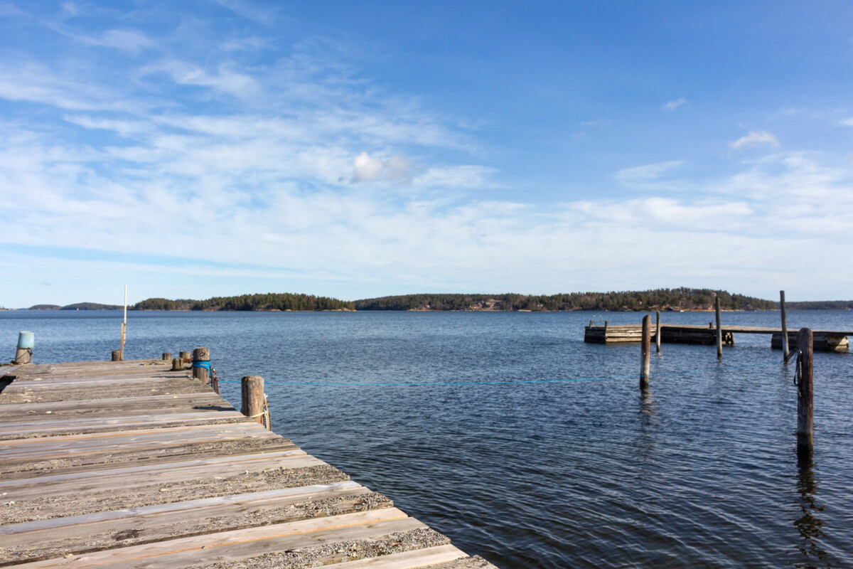 Bryggor och båtplatser