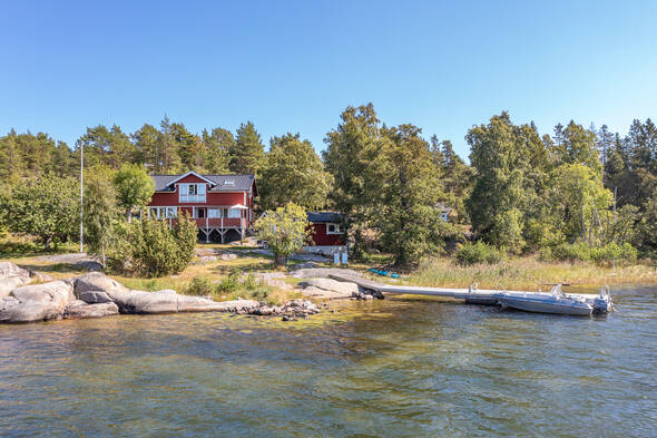 Gräns mot naturreservat