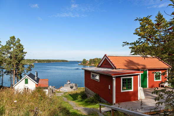 Två hus och magisk utsikt