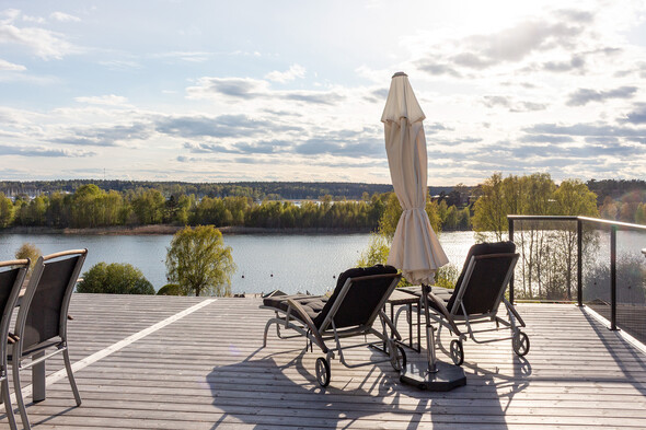 Vyn är mäktig - vid och långsträckt i söder/väster