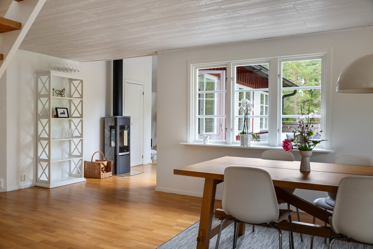 Matsal mot vardagsrum