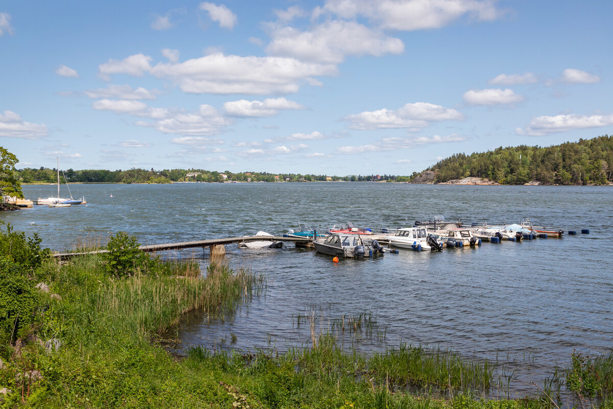 Nära till båtplats och badstrand