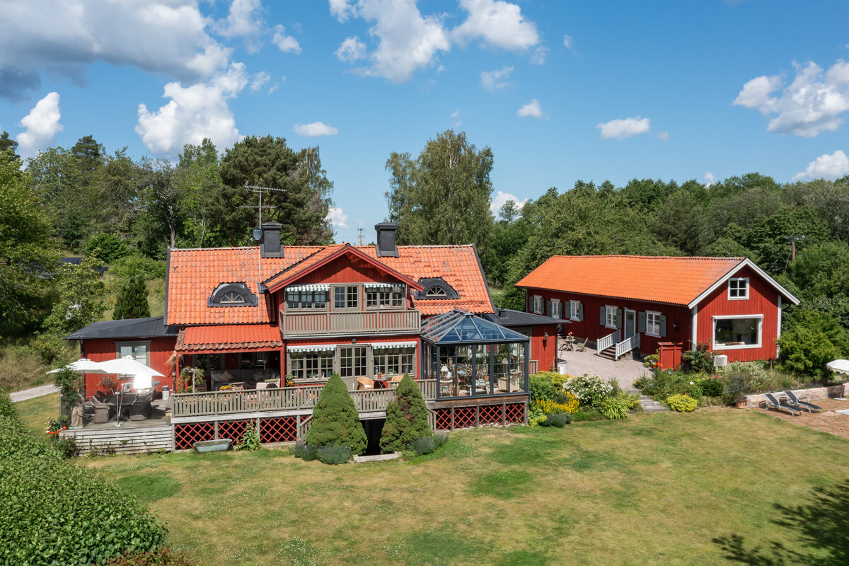 Stora huset och gamla handelsboden