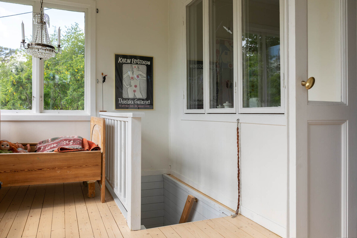Nedgång till bastu och tvättstuga
