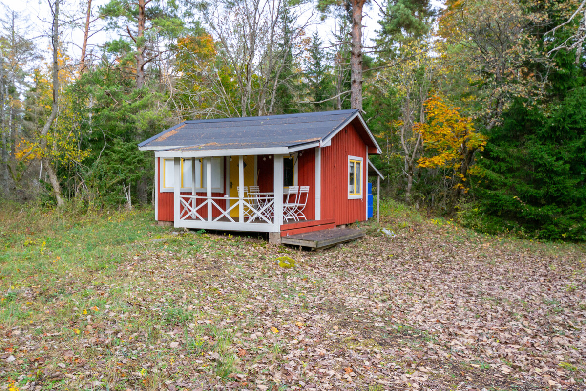 Gäststuga med veranda