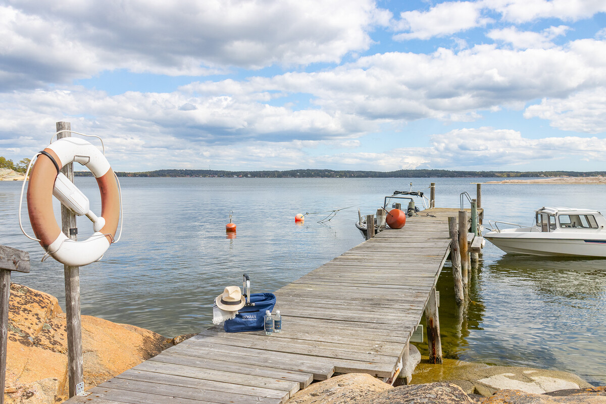 Brygga som delas med grannarna