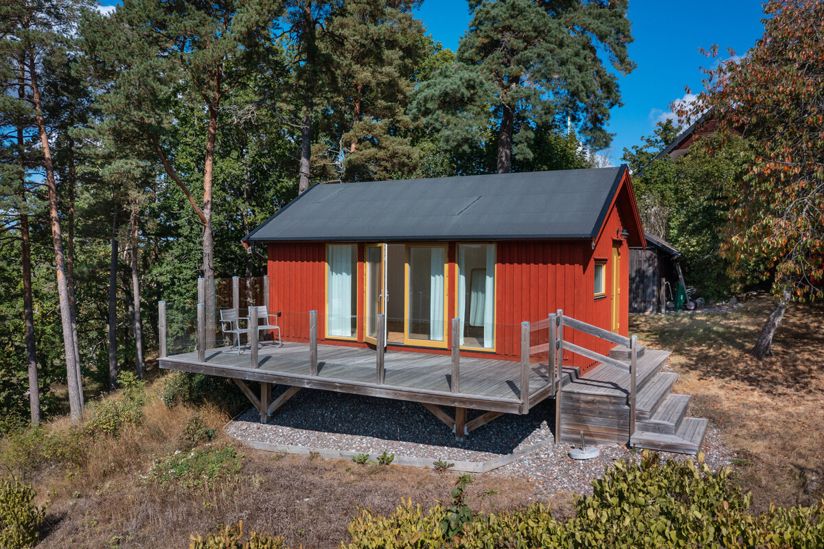 Isolerat attefallshus/yogastudio