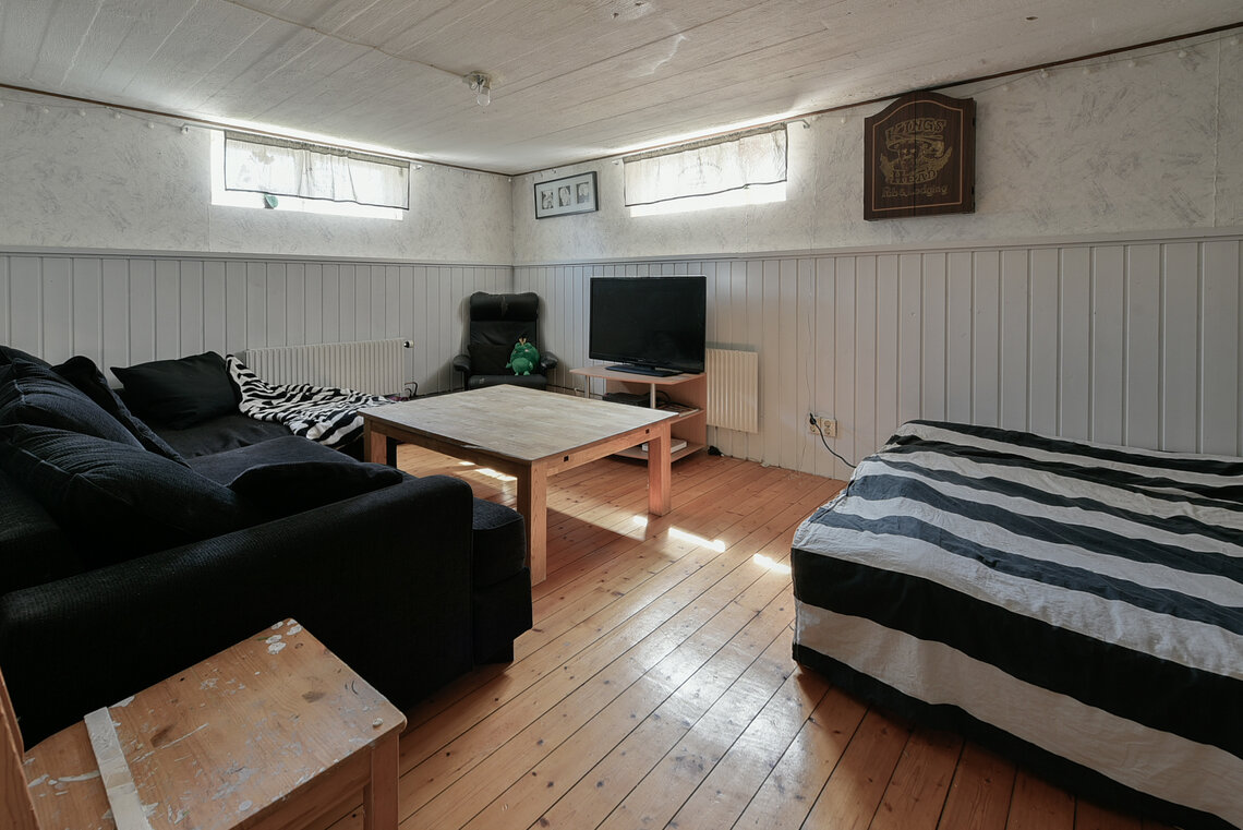 Allrum/sovrum 5 i källaren Allrum/sovrum 5 i källaren