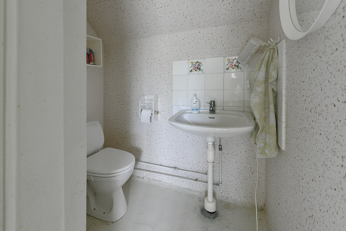 Toalett på övervåningen Toalett på övervåningen