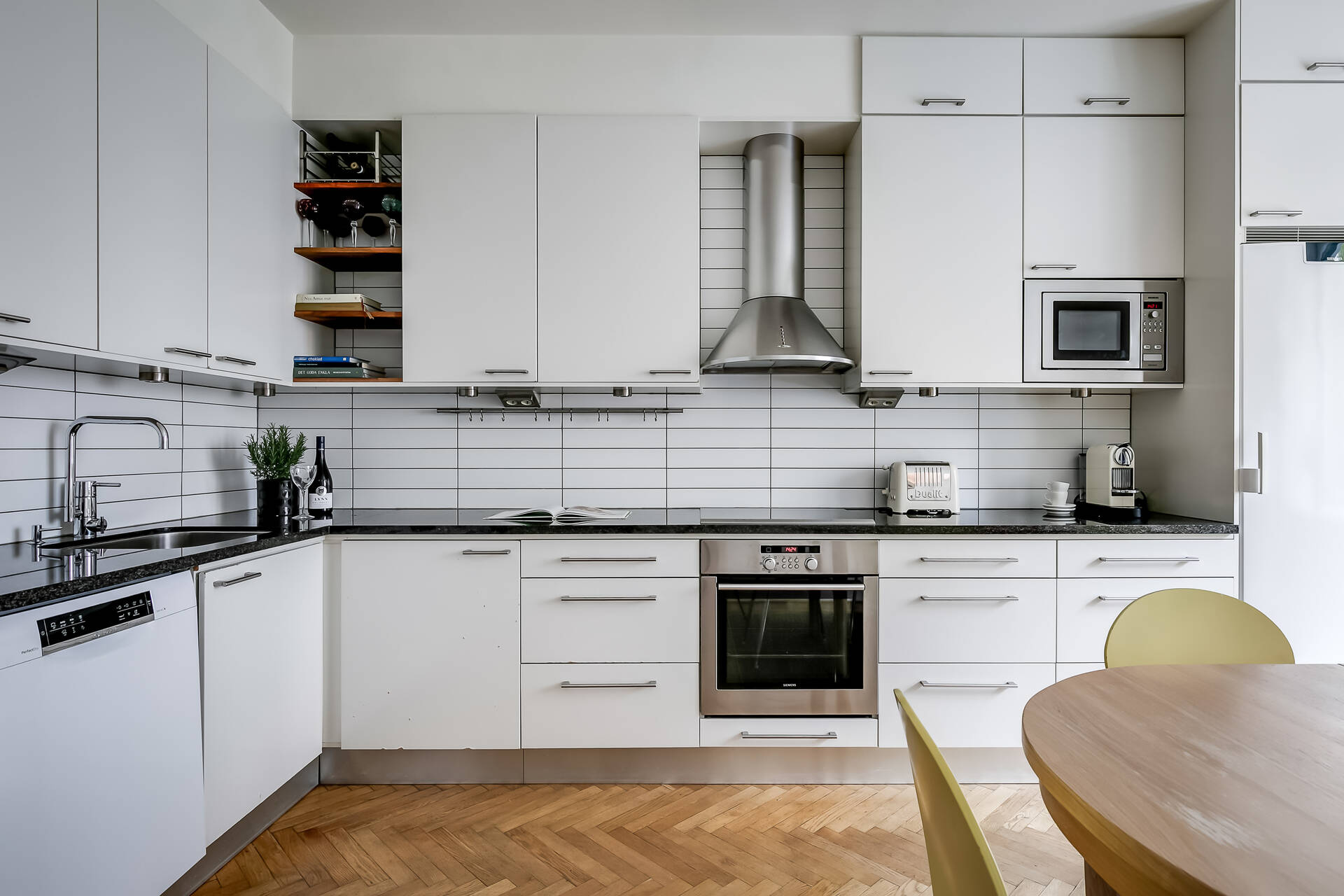 Porno xotinini qullikka sotdi Ryazanda haqiqiy fotosuratlar bilan jinsiy aloqa