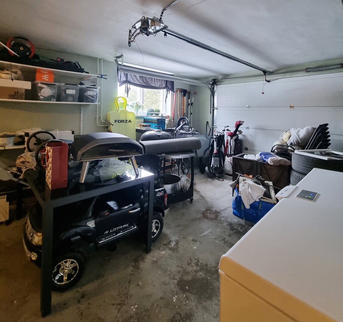 Garage Garage